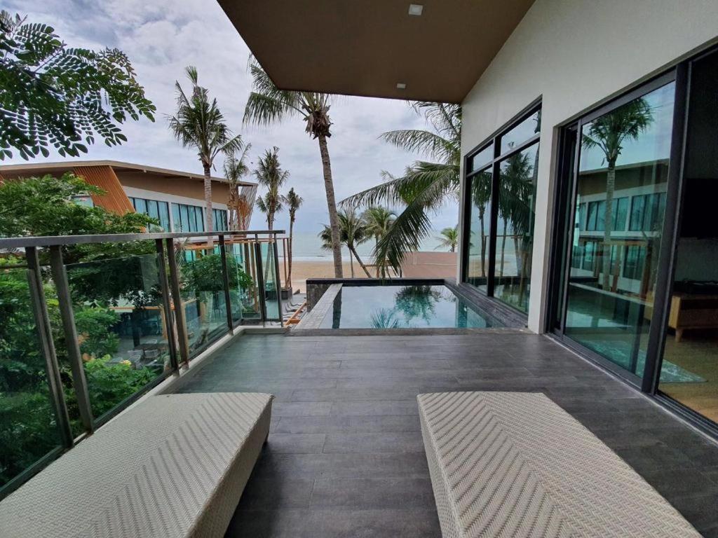 Eco Cozy Beachfront Resort Chaam Hua Hin Buitenkant foto