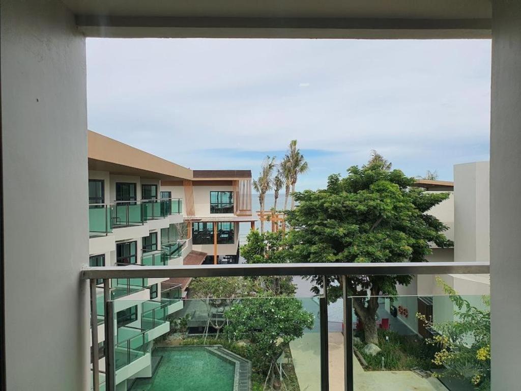 Eco Cozy Beachfront Resort Chaam Hua Hin Buitenkant foto